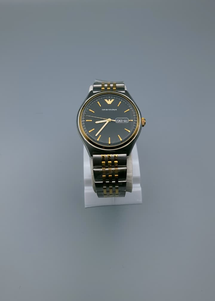 Elovris | Armani AR11034 Black & Gold Dial Two-Tone Jubilee Bracelet | Élovris AAAJob-Lotted Replica Elegance