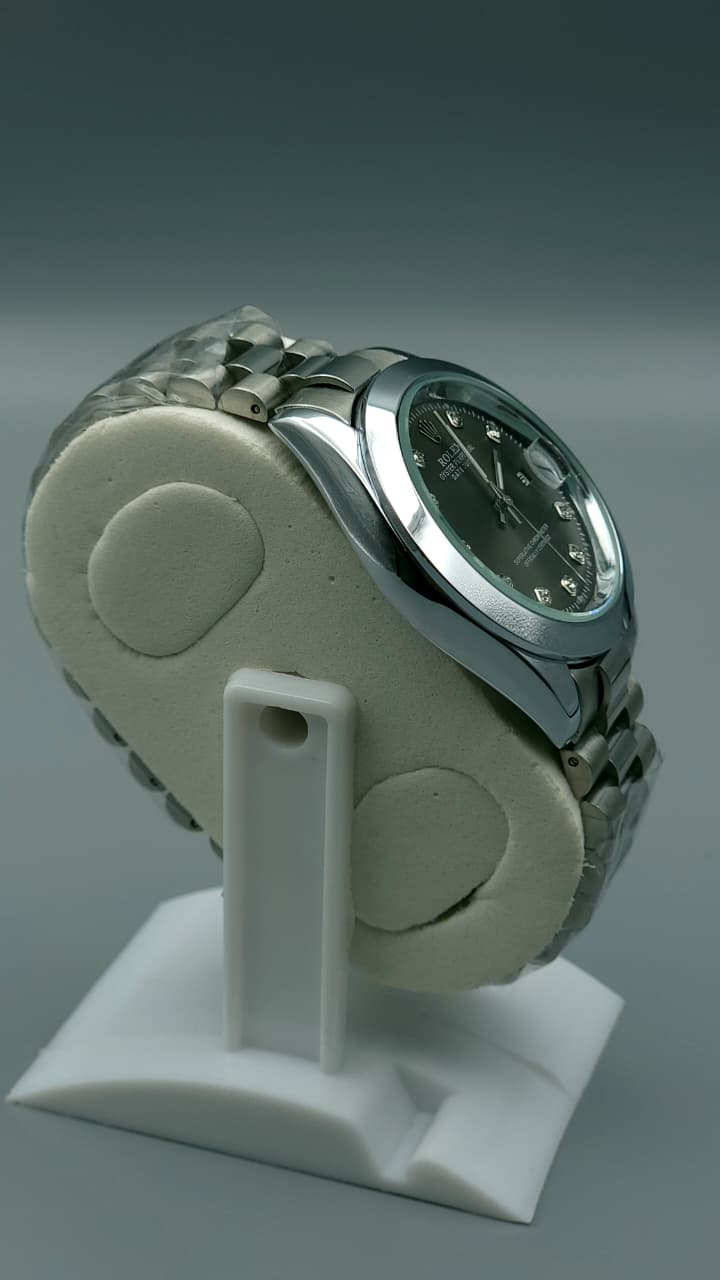 Elovris | Rolex Datejust 11-Stones Grey Dial Jubilee Quartz Replica – Premium Edition | Élovris