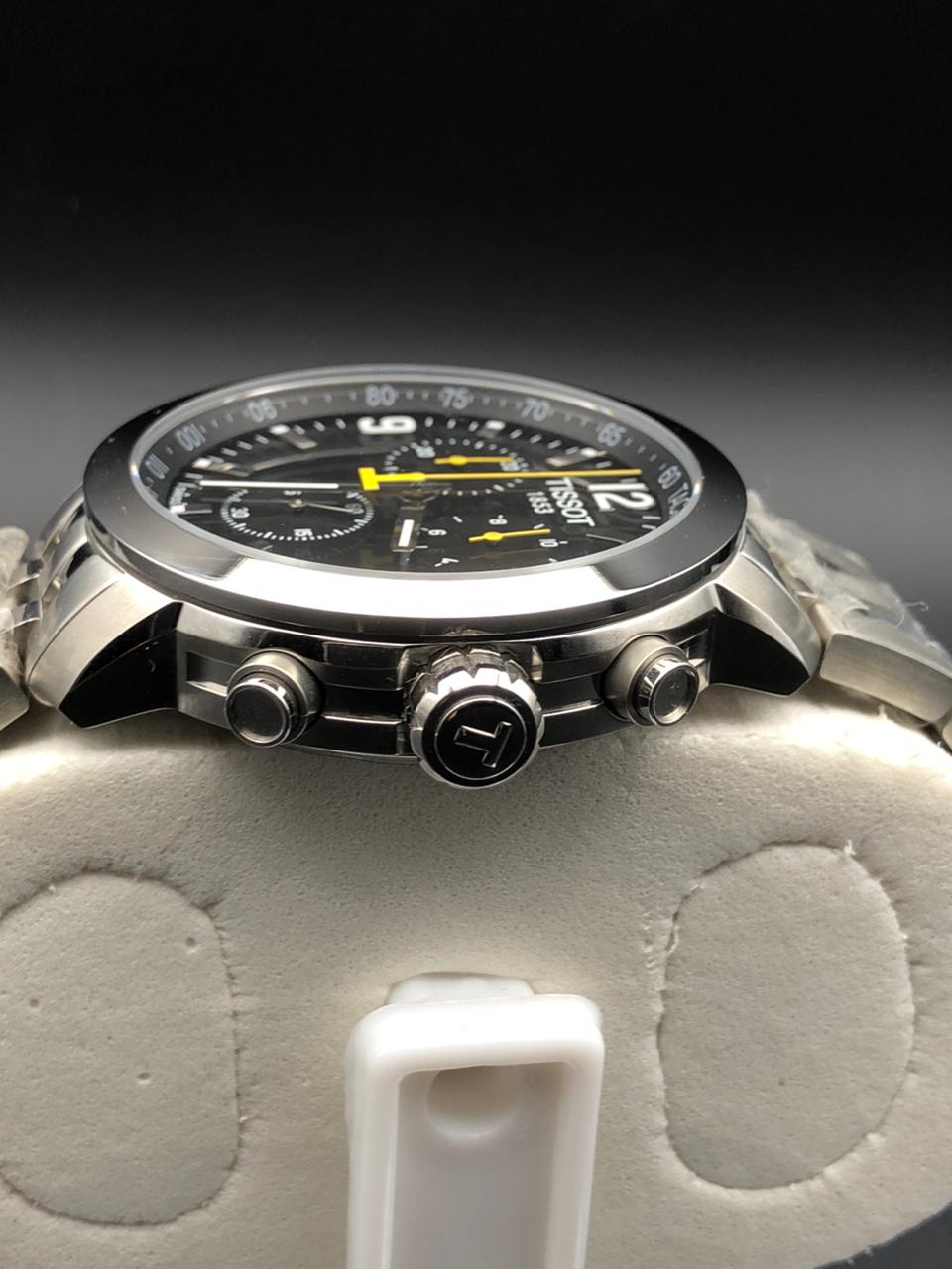 Elovris | Tissot Chronograph AAA+ Luxury Swiss Quartz Men’s Watch – Stainless Steel ~ Italiaan Job-Lotted Watch ~ Super Clone | Élovris Premium Watches