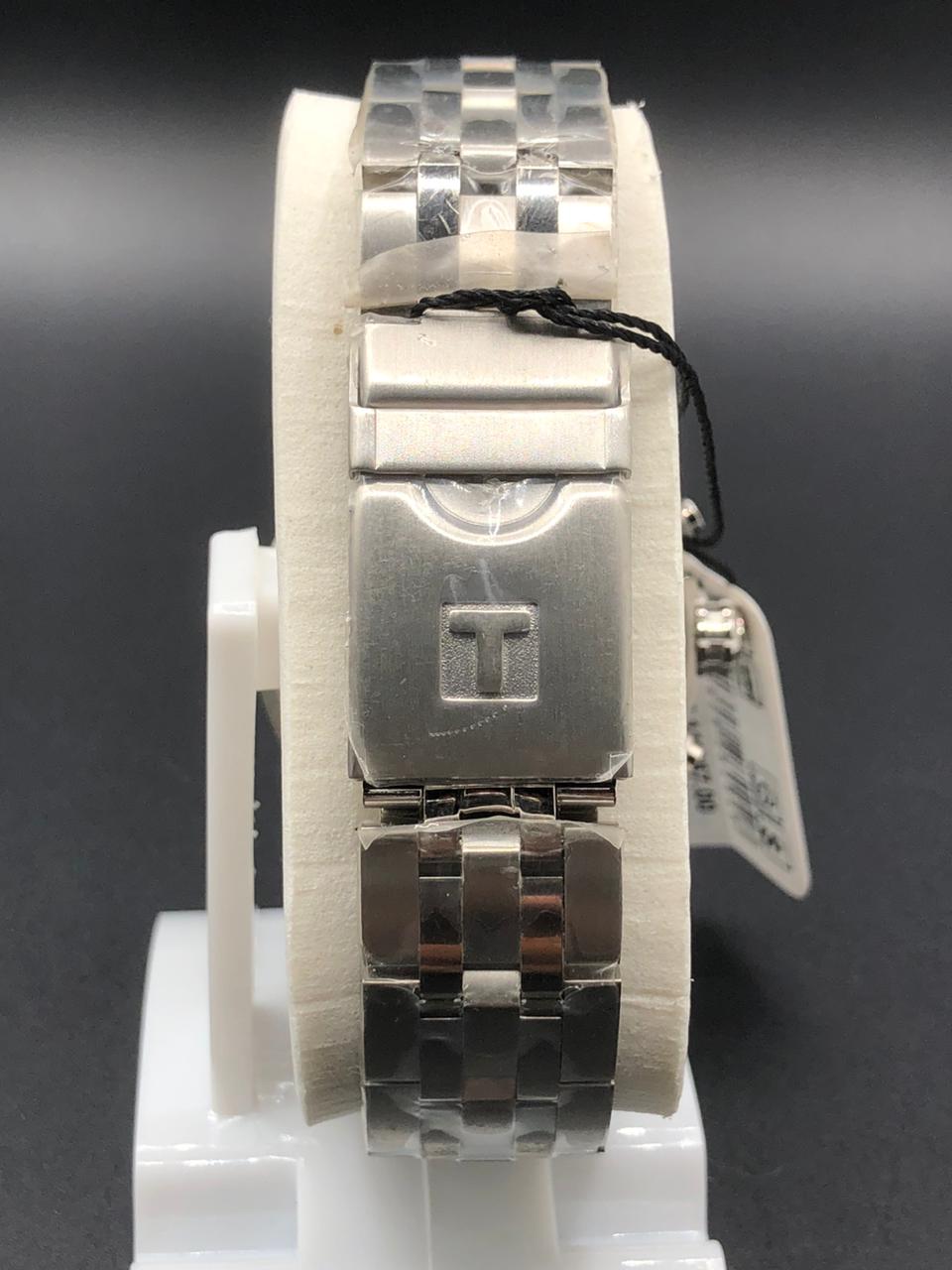 Elovris | Tissot Chronograph AAA+ Luxury Swiss Quartz Men’s Watch – Stainless Steel ~ Italiaan Job-Lotted Watch ~ Super Clone | Élovris Premium Watches