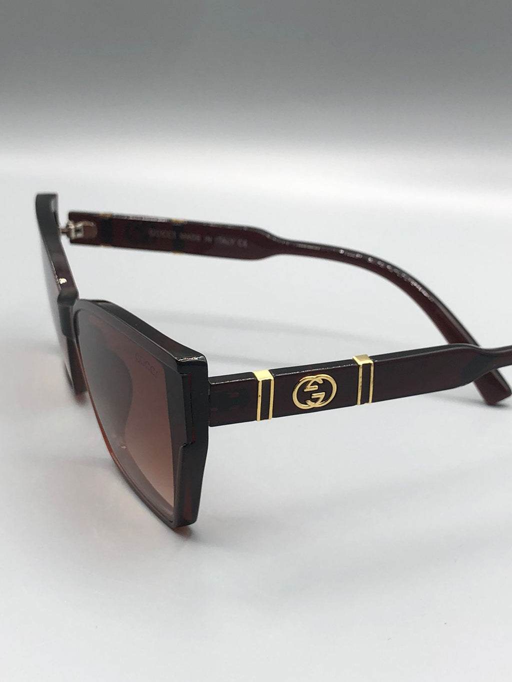 Elovris | Gucci Cat Eye Brown Gradient Sunglasses | AAA Italian Replica – Élovris Luxury Women’s Eyewear |