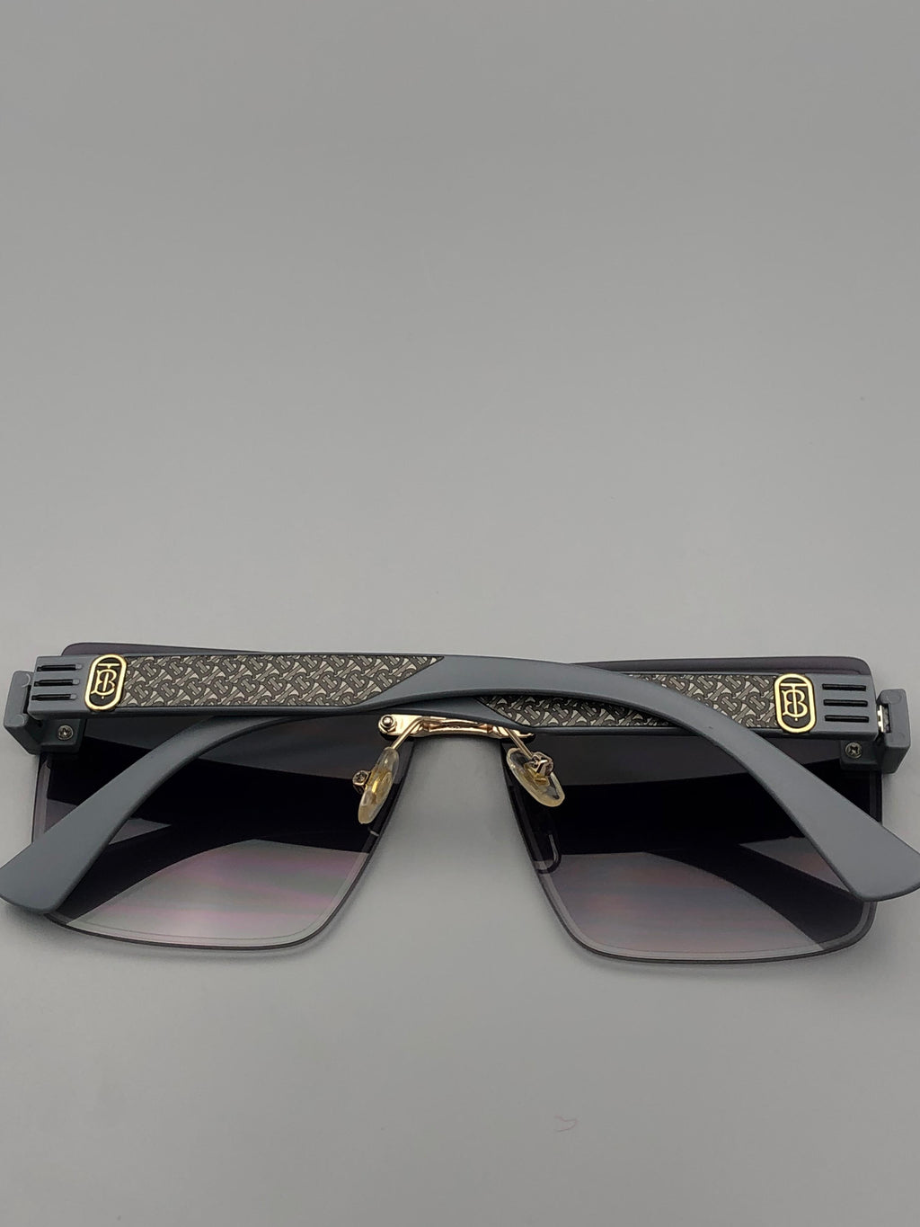 Elovris | Billionaire Premium  Glasses – Job-Lotted Italiaan Replica | Élovris Exclusive Edition