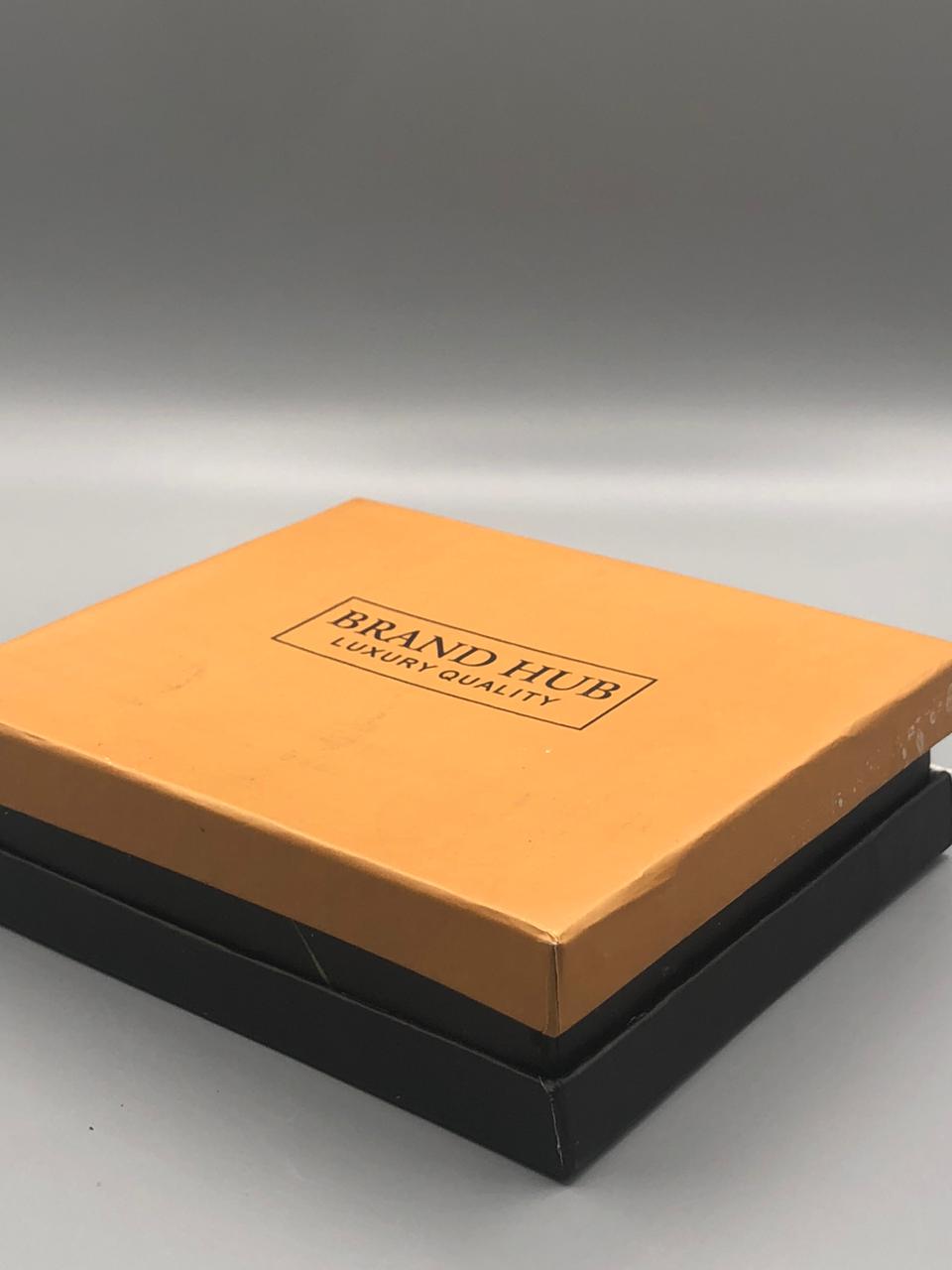 Elovris | Gucci Signature Premium Job-Lotted Leather Wallet for Men | Premium First Copy | Luxury Crafted | Élovris Luxury Wallets