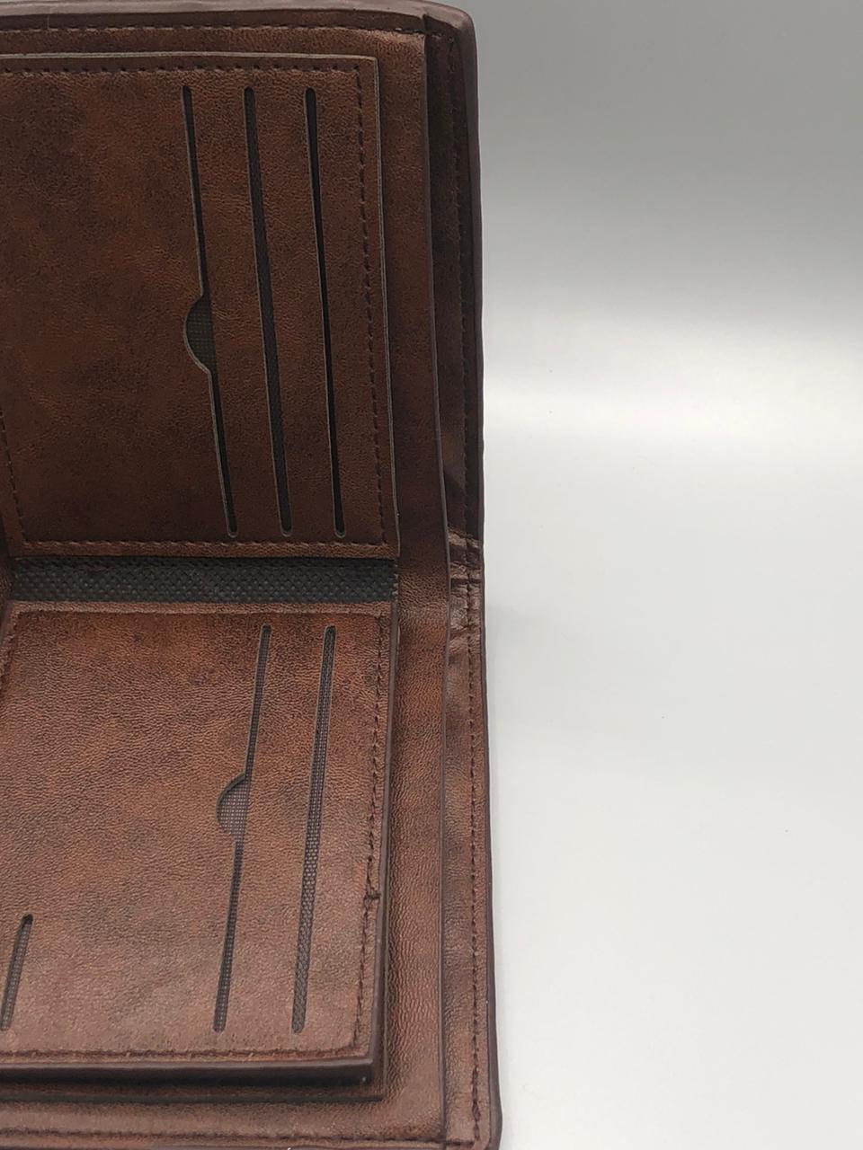 Elovris | Louis Vuitton Premium Brown Men’s Leather Wallet – Job-Lotted Italian Copy | Soft Genuine Leather | Élovris Exclusive