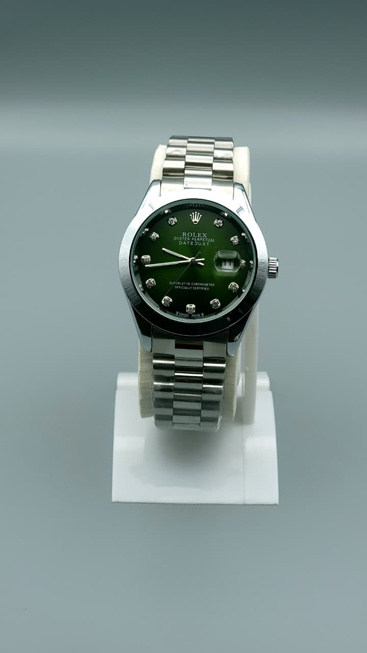 Elovris | Rolex Datejust 11-Stones Green Dial Jubilee Quartz Replica – Premium Edition | Élovris