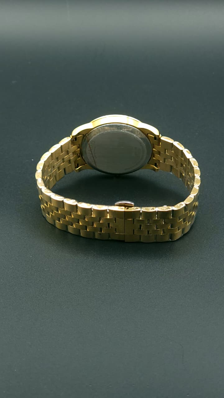 Elovris | Movado Museum Classic Men’s Watch Black Dial 38mm Jubilee Bracelet – AAA Job-Lotted Italian Replica | Élovris Premium Same-Like-Original Edition