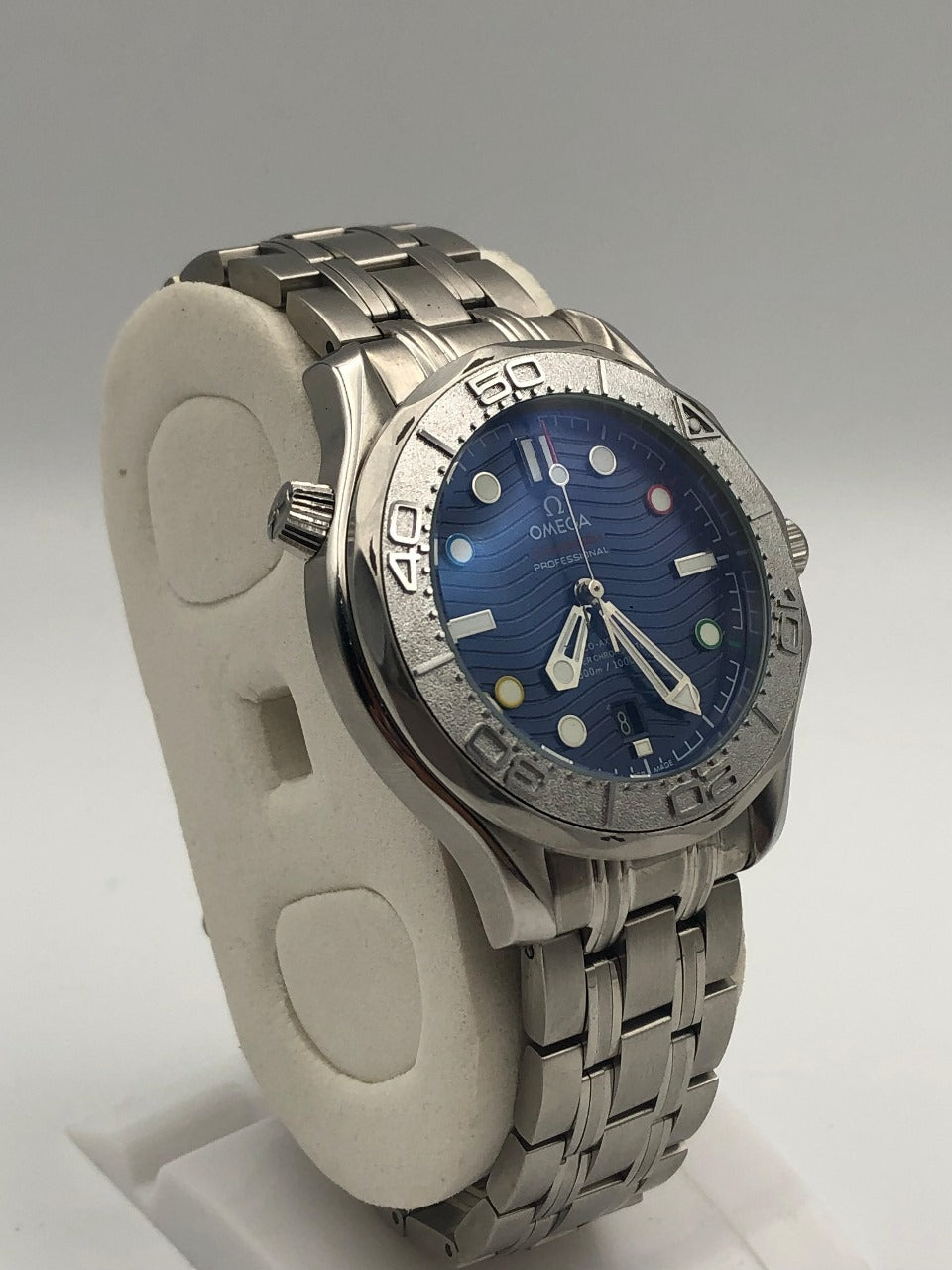 Elovris | Omega Seamaster Diver 300M James Bond Edition – AAA+ Job-Lotted Italian Replica | Élovris Luxury Watches