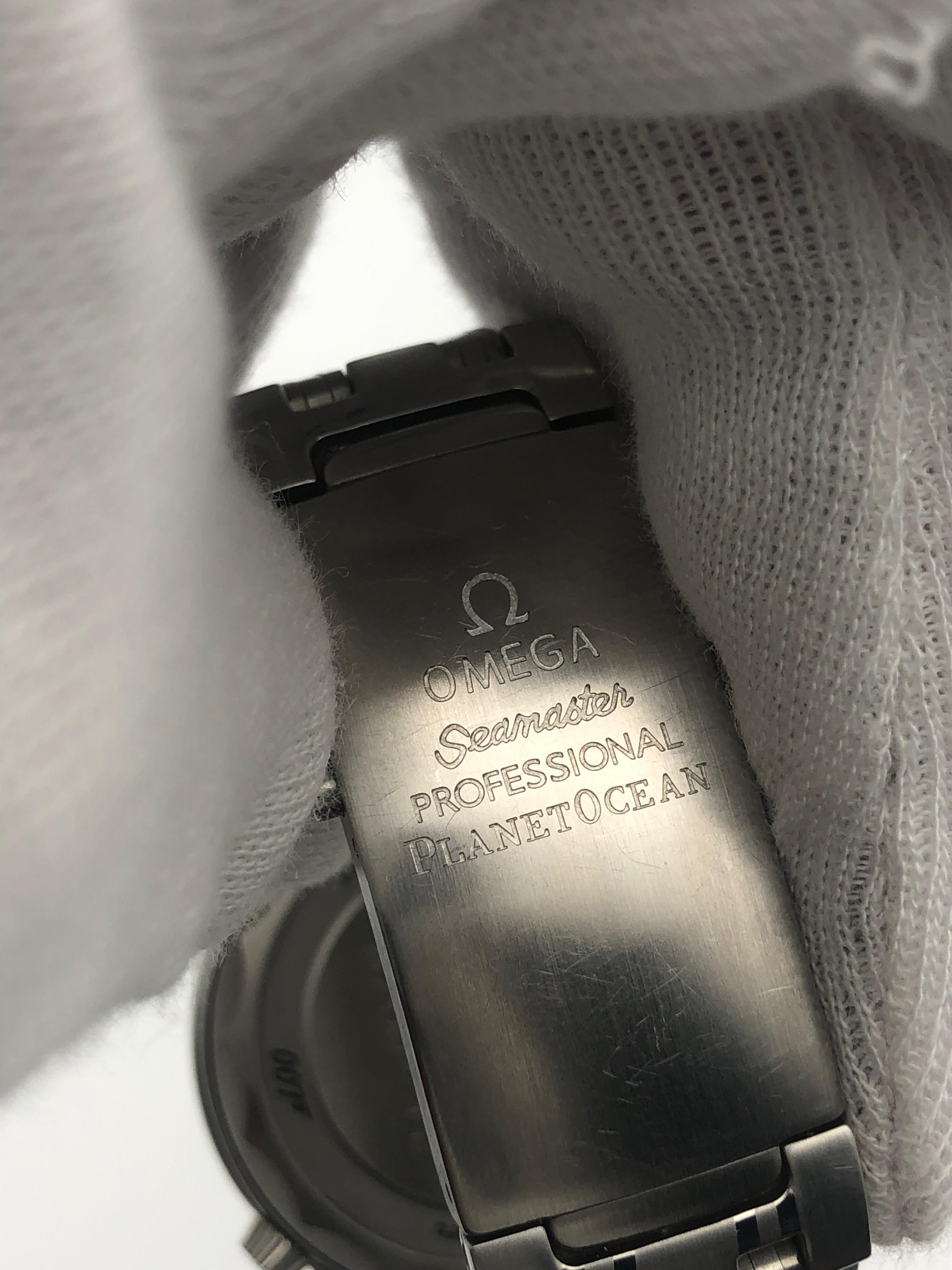 Elovris | Omega Seamaster Diver 300M 007 Edition Dusty Grey Dial – AAA+ Job-Lotted Italian Replica | Élovris Premium Collection